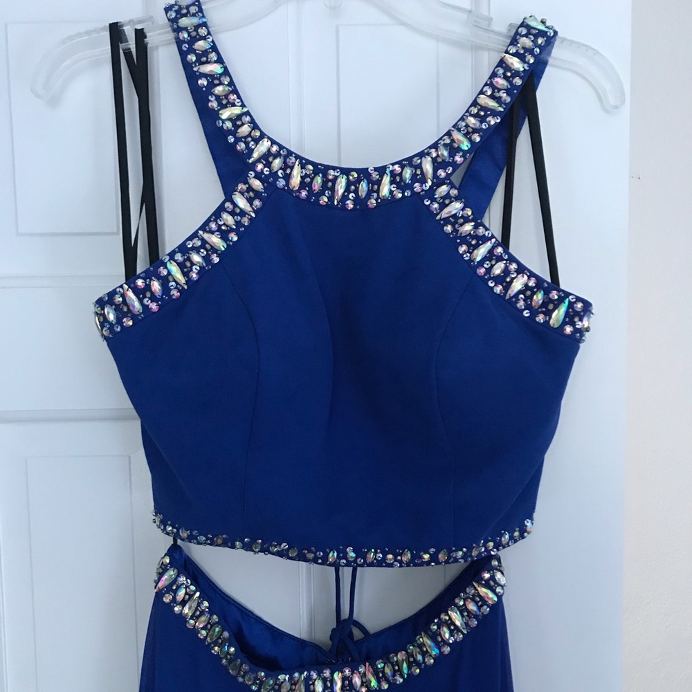 Two Piece Prom dress -Like New! - Picture 5 of 5